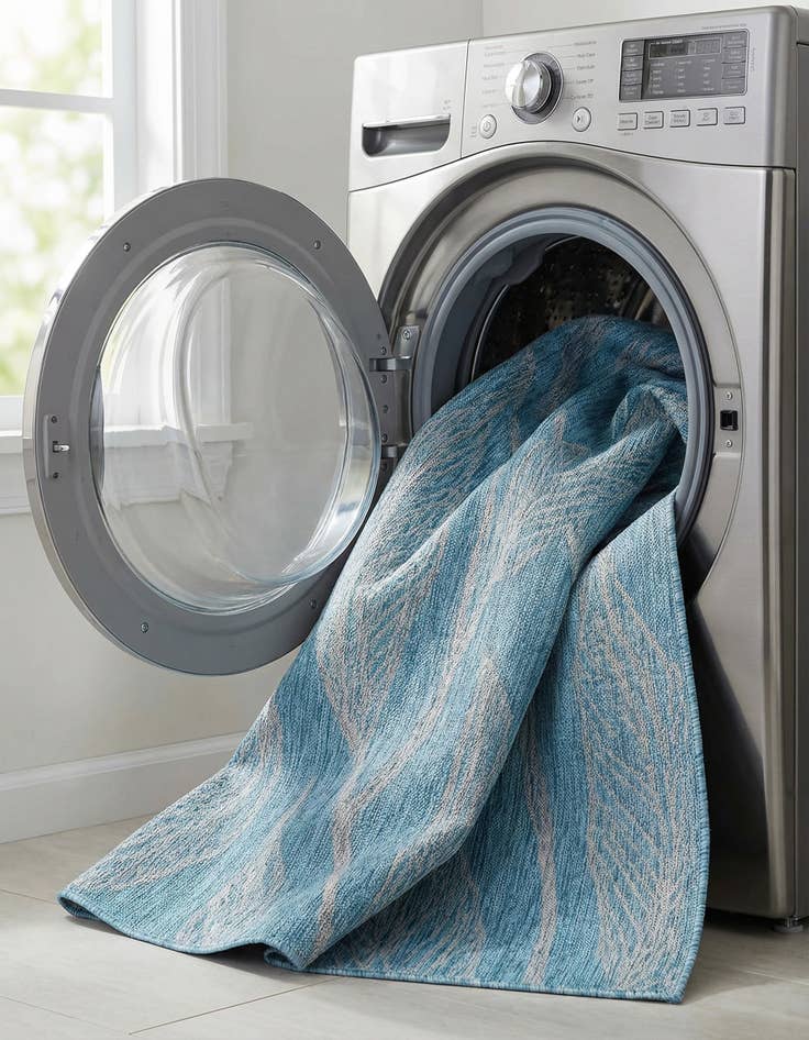 Detail image of 5' 3 x 8'  Washable Botanical Indoor / Outdoor Rug