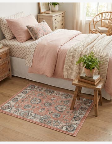 2' x 3' Aurelia Rug