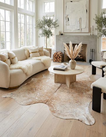 6' 4 x 7' 6 Cowhide Leather Freeform Rug
