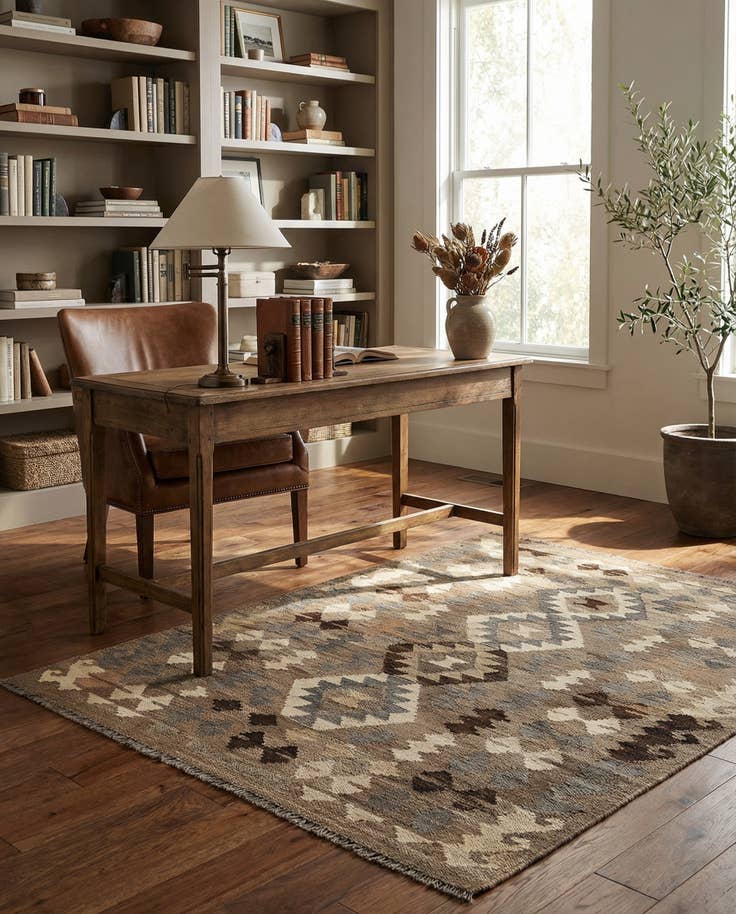 Detail image of 3' 5 x 5' Hand Woven Kilim Maymana Wool Rug