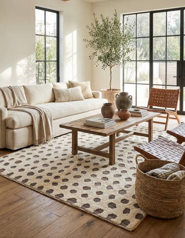 5' 5 x 7' 9 Hand Knotted Moroccan Wool Rug