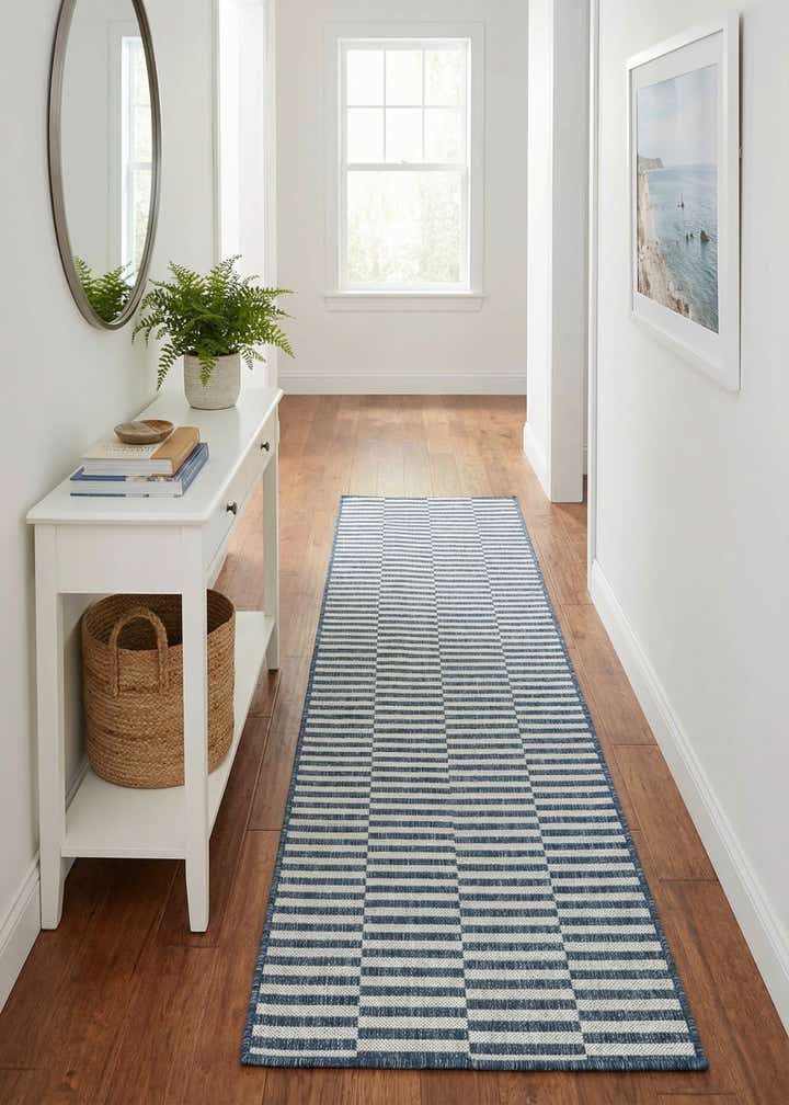 2' x 8' Easy-Clean Ribbon Indoor / Outdoor Runner Rug