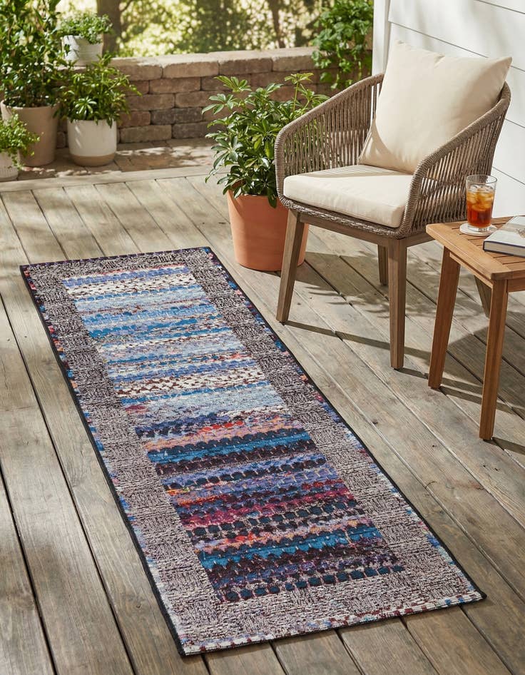 Detail image of 2' x 6' Easy-Clean Modern Indoor / Outdoor Runner Rug
