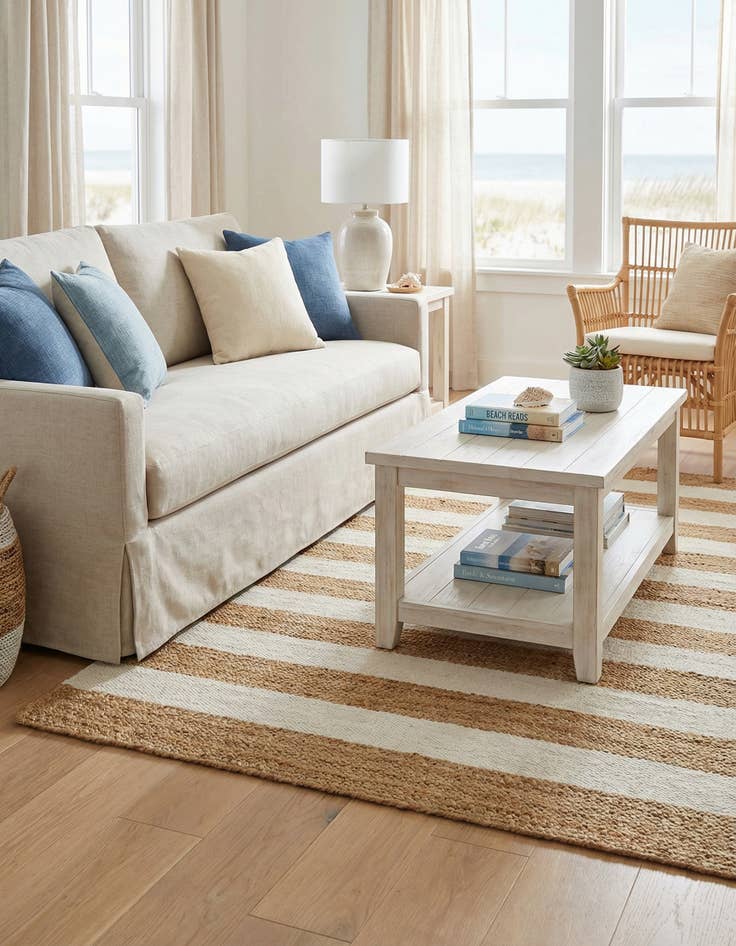 Detail image of 3' 1 x 5' 1 Jill Zarin Hamptons Rug