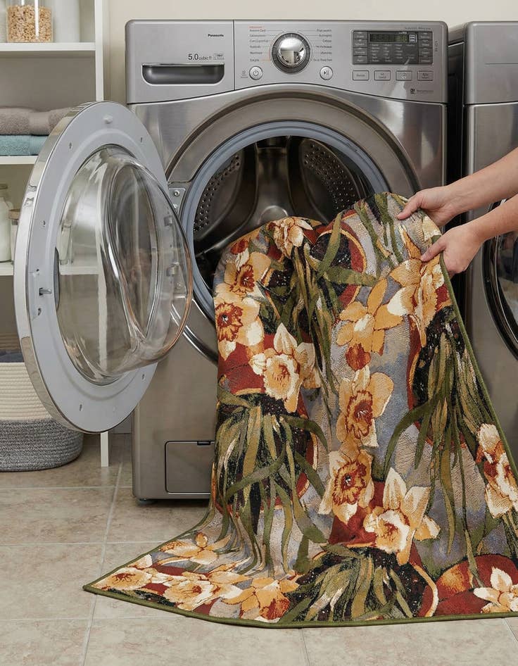 Detail image of  6' x 9'  Washable Botanical Indoor / Outdoor Rug