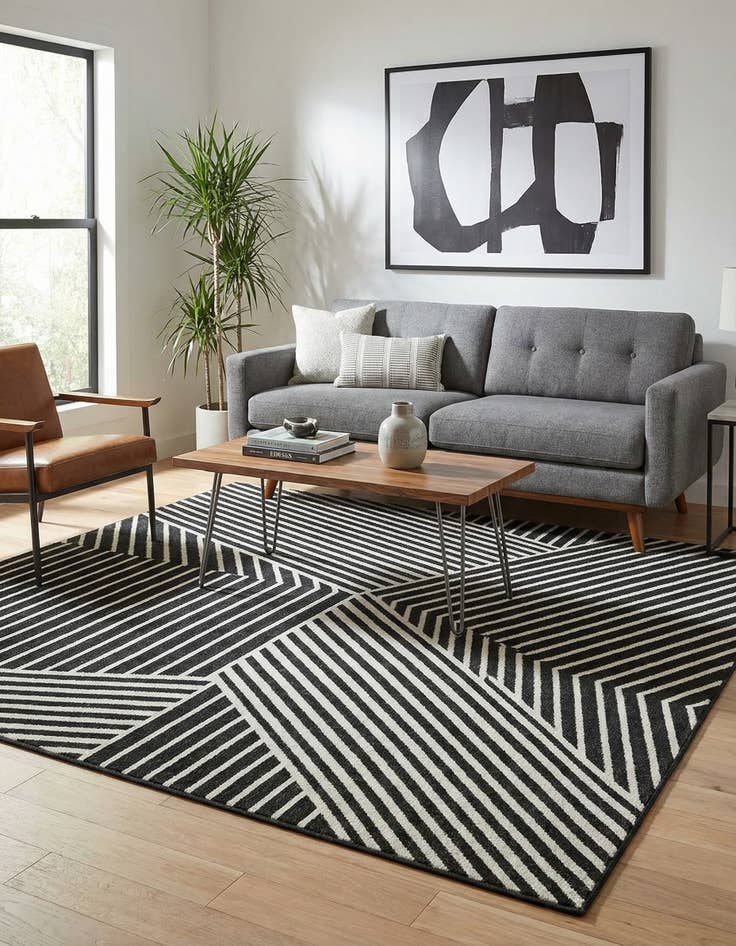 Detail image of 7' x 10' Oslo Rug