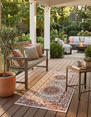 Rust Red Easy-Clean Traditional Indoor / Outdoor Runner Rug