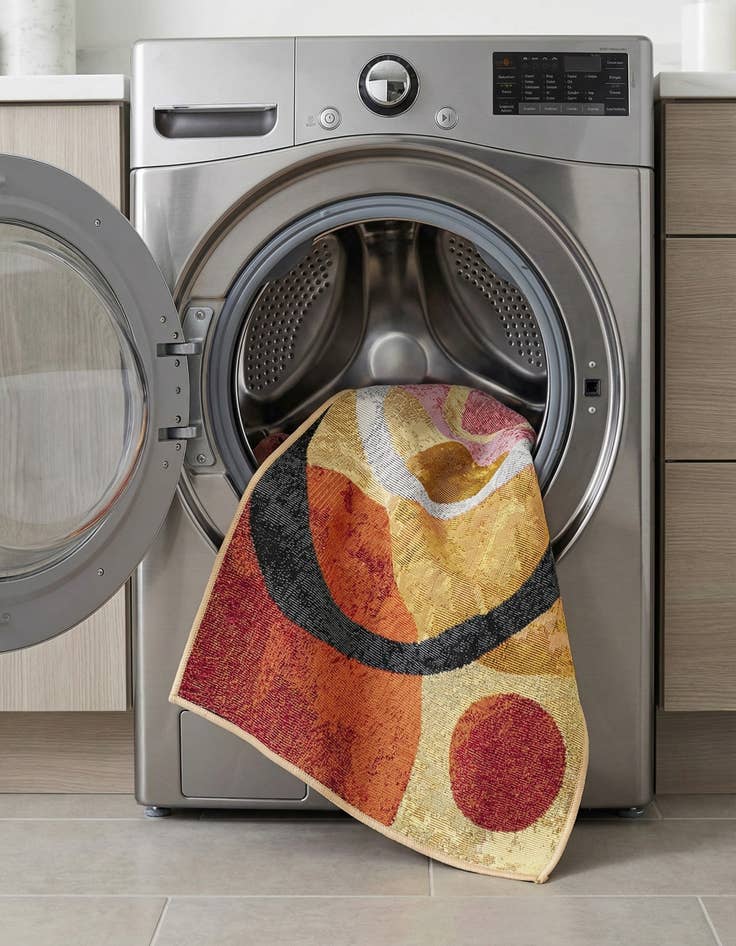 Detail image of 2' x 3'  Washable Modern Indoor / Outdoor Rug