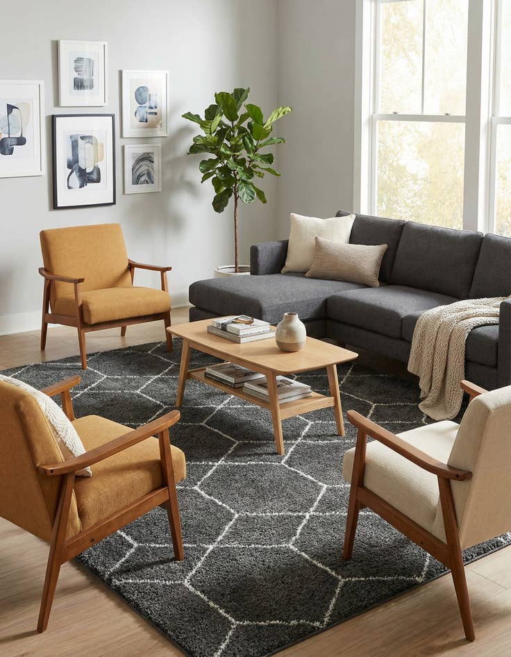 Detail image of 7' 10 x 11' Lattice Frieze Rug