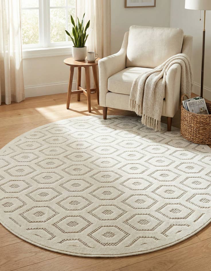Detail image of 5' 3 x 5' 3  Washable Trellis Textured Indoor / Outdoor Round Rug