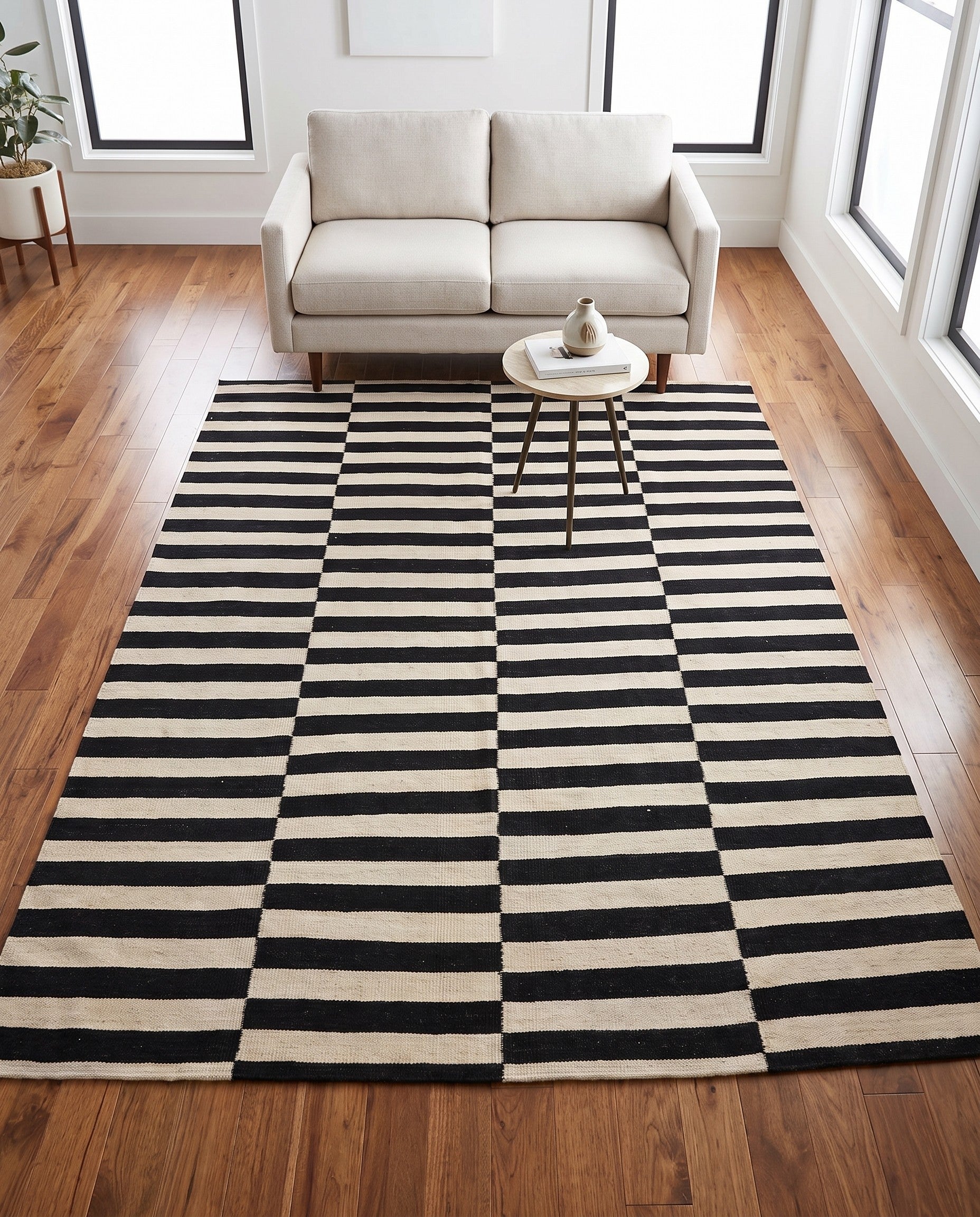 5' 1 x 6' 5 Hand Woven Kilim Modern Wool Rug