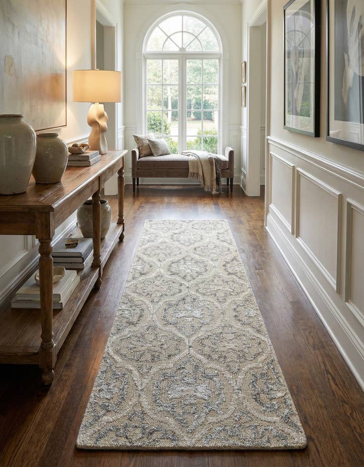 Detail image of 2' 7 x 8' 9 Hand Knotted Darya Runner Rug