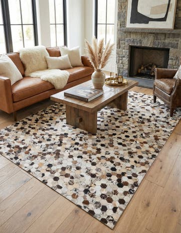5' 1 x 8' Cowhide Rug