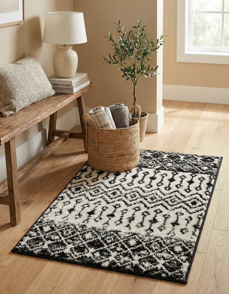 Detail image of  2' x 3' Moroccan Trellis Rug