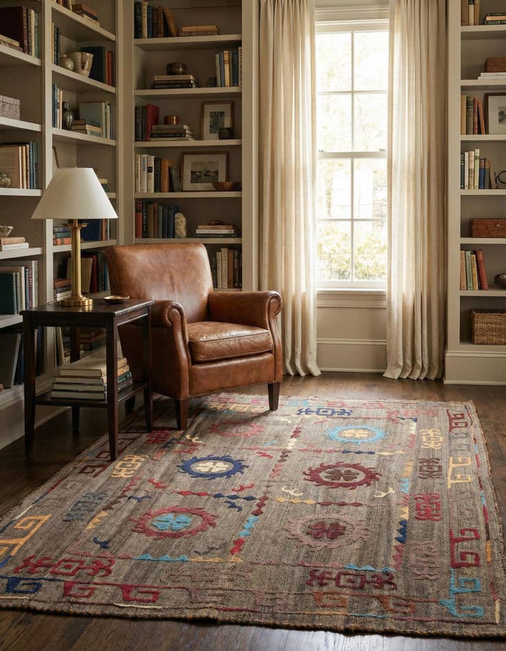 Detail image of 4' 9 x 5' 8  Hand Woven Kilim Suzani Wool Rug