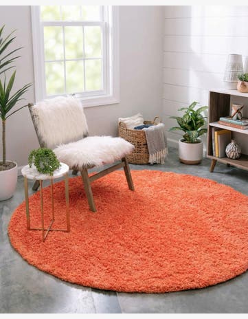 5' 3 x 5' 3 Solid Shag Round Rug