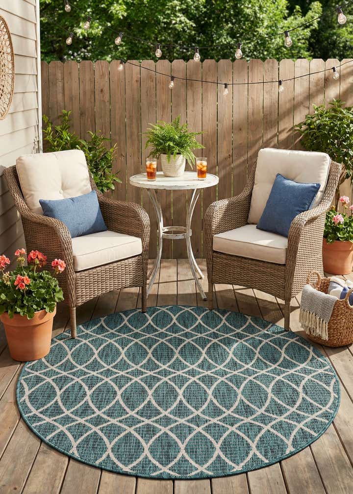 4' x 4' Easy-Clean Trellis Indoor / Outdoor Round Rug