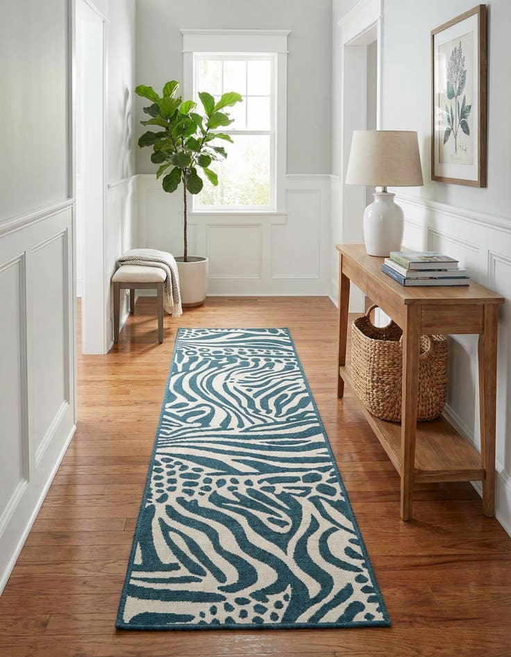 Detail image of 2' x 8'  Washable Safari Indoor / Outdoor Runner Rug