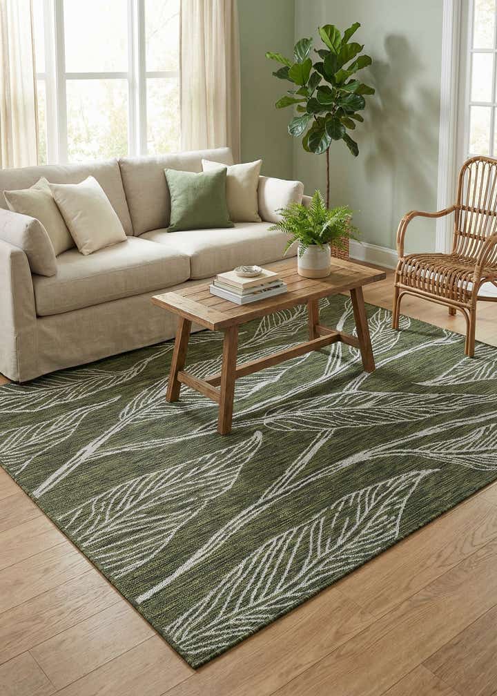 5' 3 x 7' Easy-Clean Botanical Indoor / Outdoor Rug