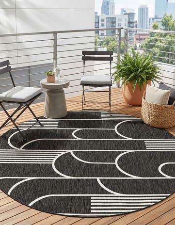 10' x 10' Easy-Clean Modern Indoor / Outdoor Round Rug