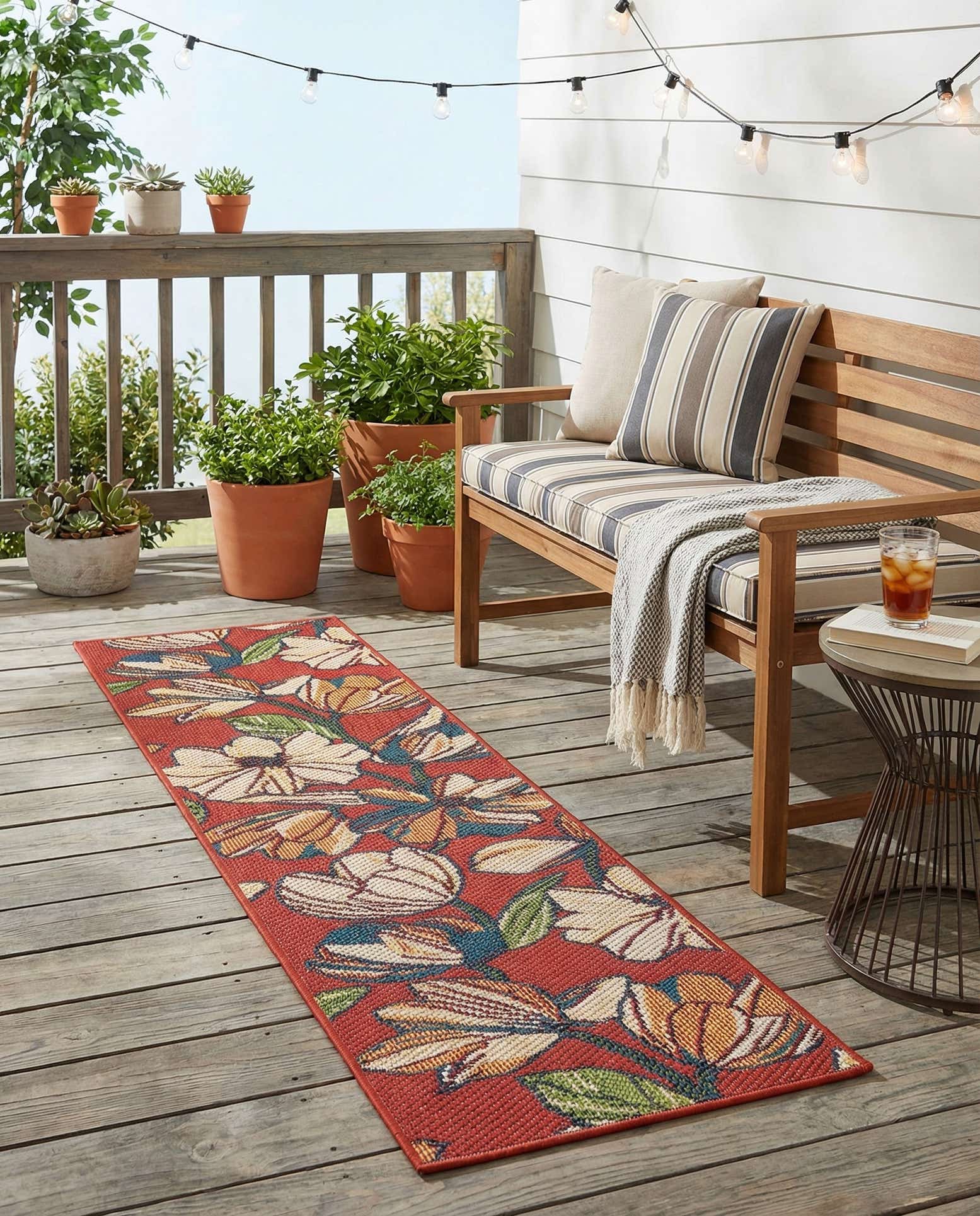 2' x 8' Easy-Clean Baja Indoor / Outdoor Runner Rug