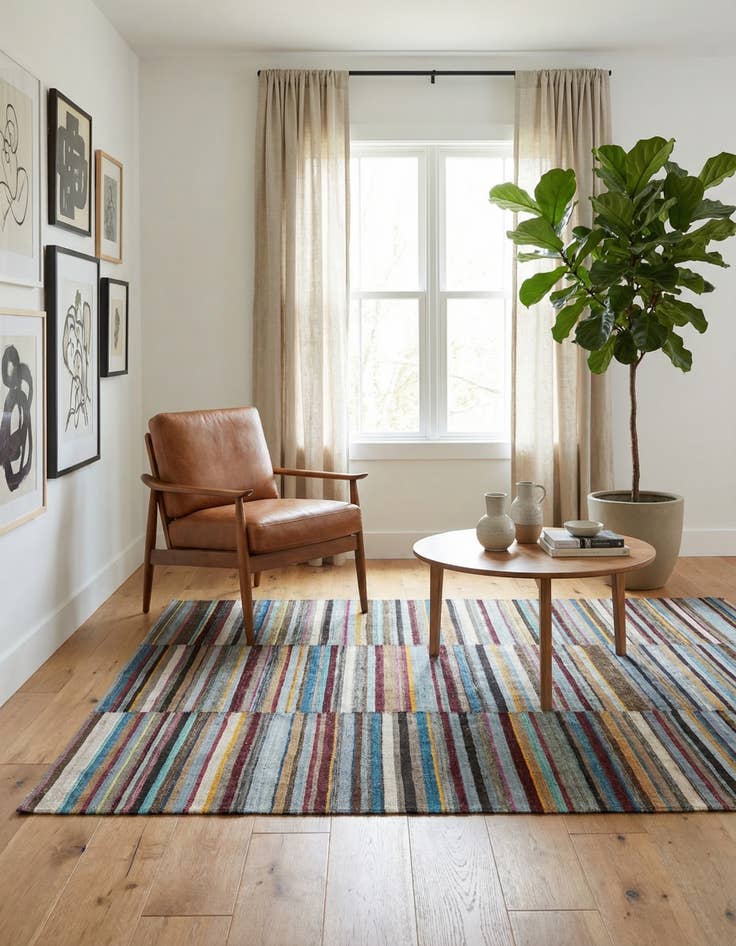 Detail image of 4' 9 x 6' 4 Hand Woven Kilim Modern Wool Rug