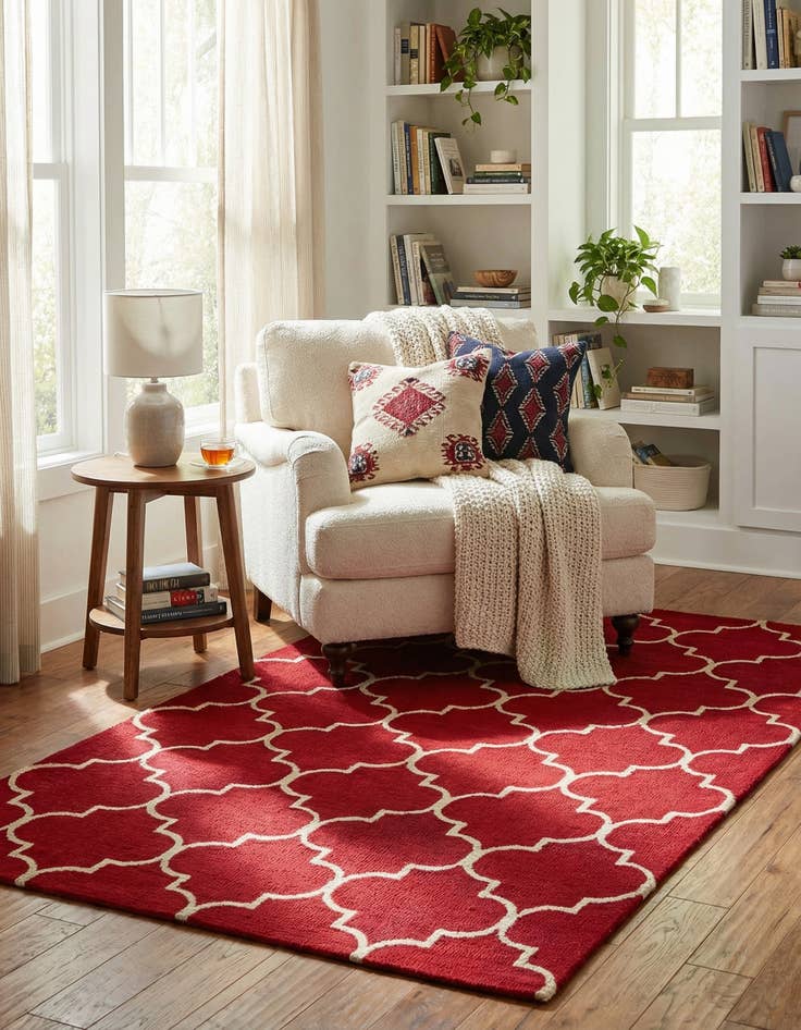 Detail image of 5' 1 x 8' Luna Wool Rug