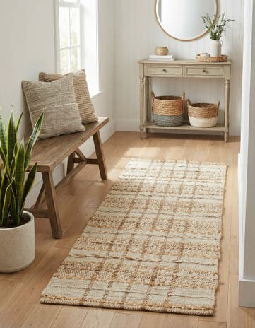 2' x 4' 1 Hand Braided Laurel Handwoven Jute Runner Rug