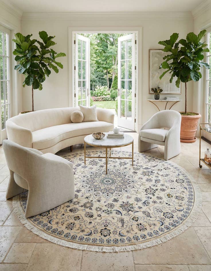 Detail image of 6' 11 x 7' Nain Round Rug