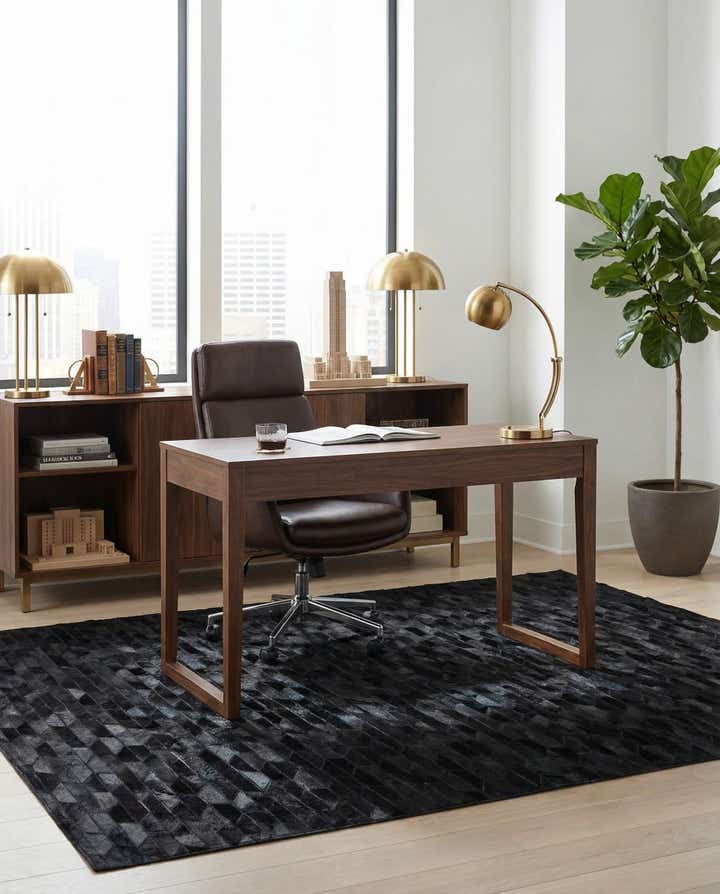 5' x 7' 9 Cowhide Leather Rug