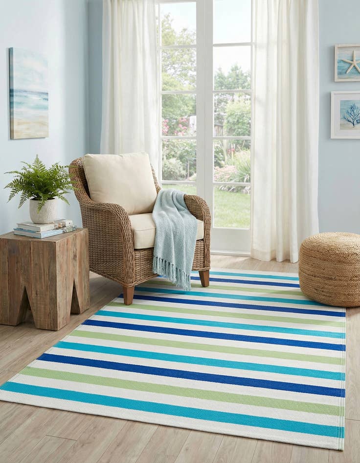 Detail image of 4' x 6'  Washable Vista Breeze Indoor / Outdoor Rug