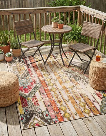 5' x 7' Easy-Clean Casablanca Indoor / Outdoor Rug