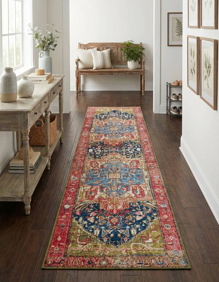 Detail image of 2' 7 x 12' Easy-Clean Traditional Indoor / Outdoor Runner Rug
