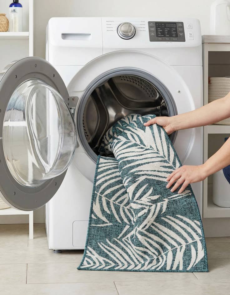 Detail image of  2' 7 x 10'  Washable Botanical Indoor / Outdoor Runner Rug