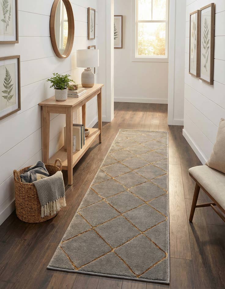 Detail image of 2' x 5' Vogue Geo Runner Rug