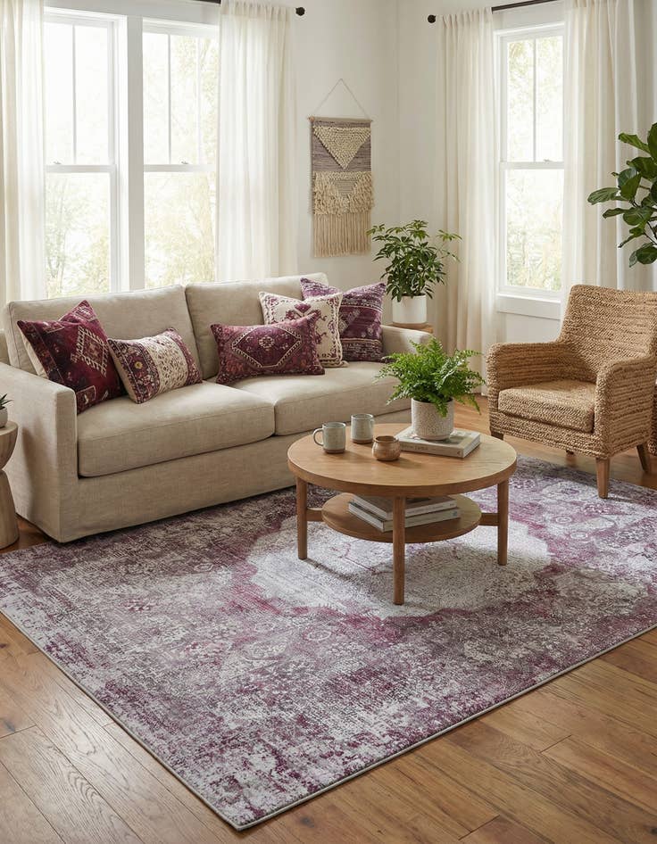 Detail image of  7' 10 x 10'  Washable Yara Rug