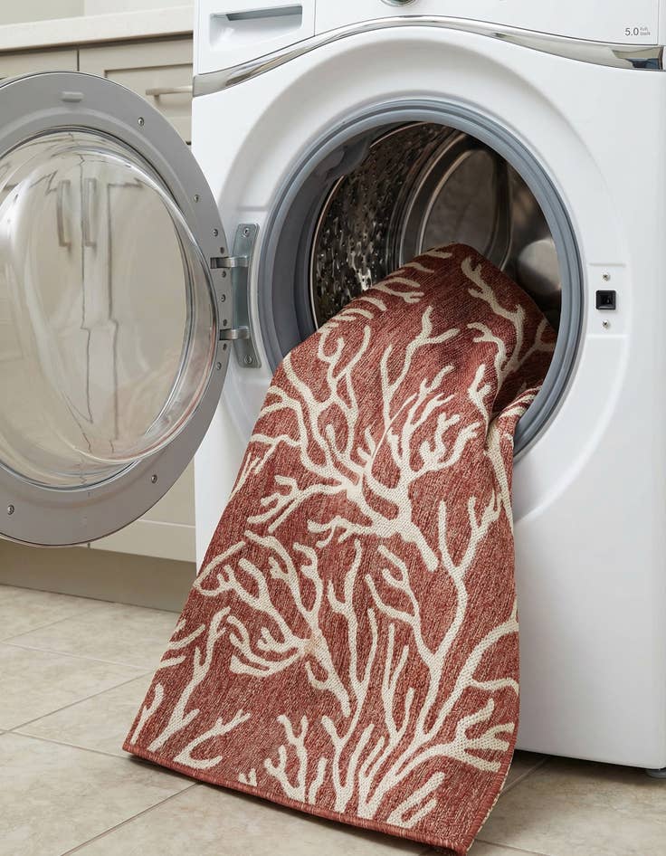 Detail image of  6' x 9'  Washable Coastal Indoor / Outdoor Rug