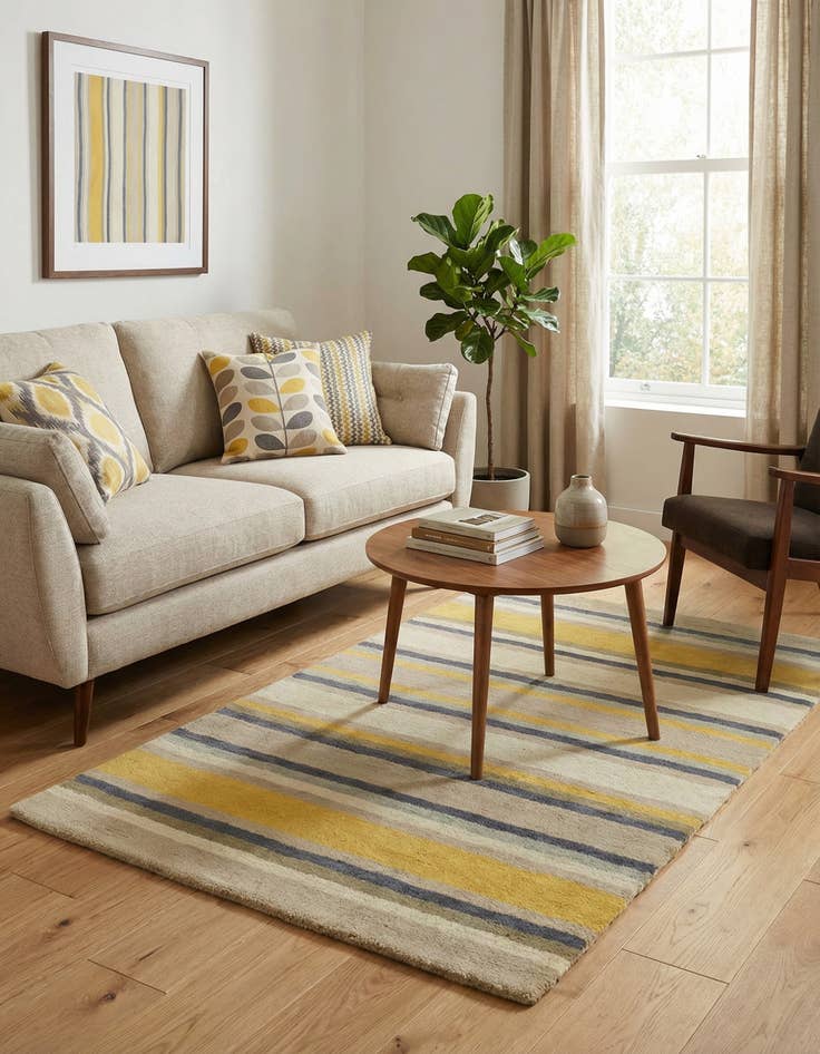 Detail image of 2' 8 x 4' 10 Luna Wool Rug