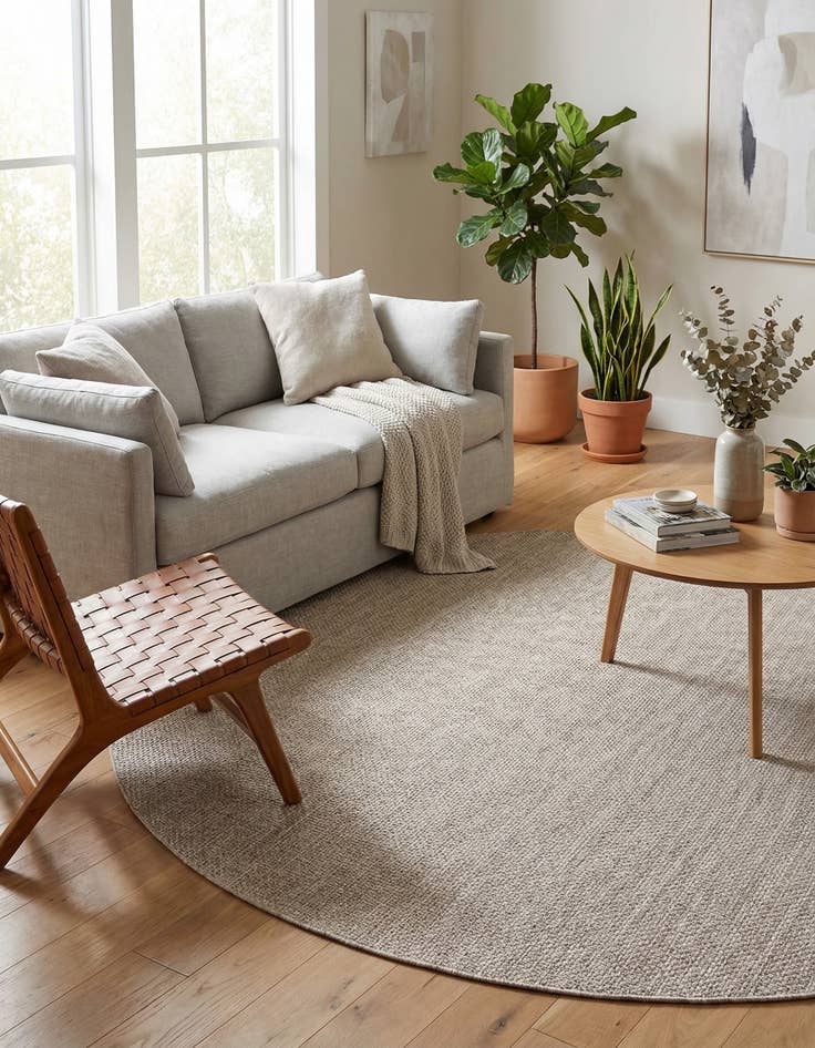 Detail image of  7' 10 x 7' 10  Washable Solid Indoor / Outdoor Round Rug