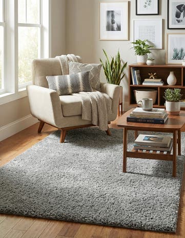 5' x 5' Soft Solid Shag Square Rug