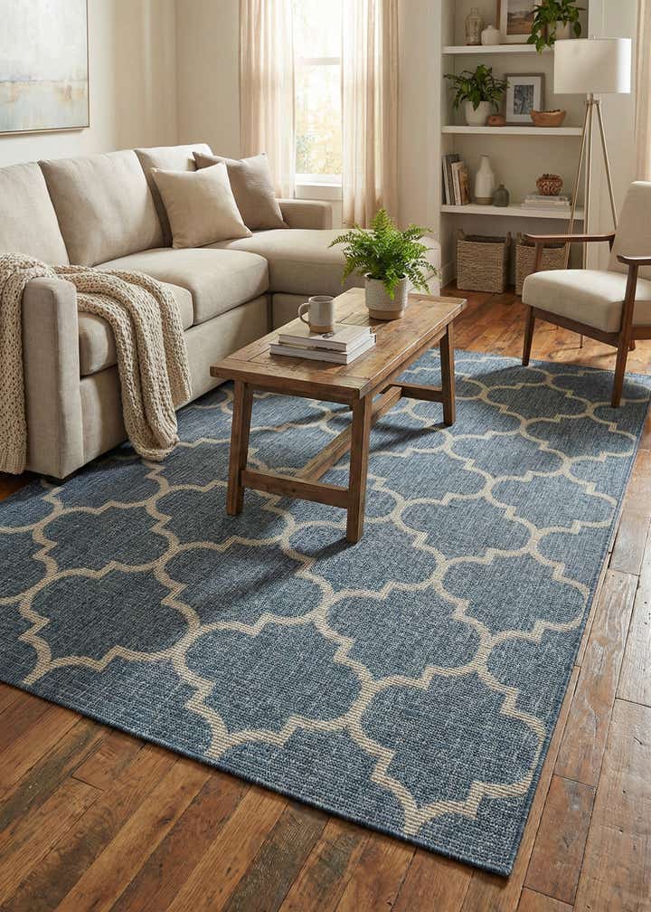 5' 3 x 7' Easy-Clean Trellis Indoor / Outdoor Rug
