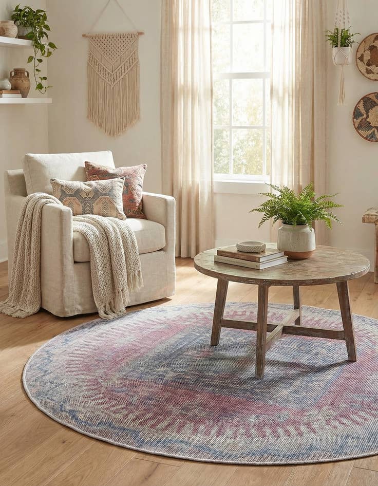 Detail image of  4' x 4'  Washable Sisu Round Rug