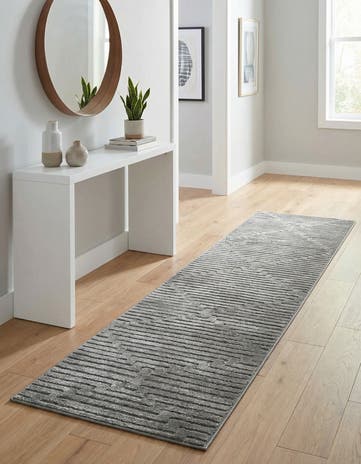 2' x 8' Vogue Geo Runner Rug