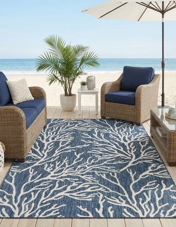 Blue Easy-Clean Coastal Indoor / Outdoor Rug