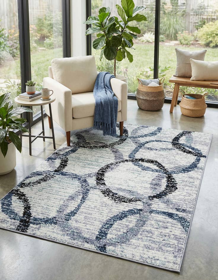 Detail image of 4' 1 x 6' 1 Tucson Rug