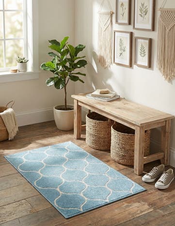 Light Blue Lattice Frieze Rug