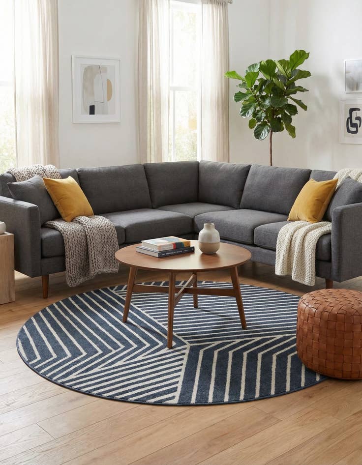 Detail image of 6' x 6' Oslo Round Rug