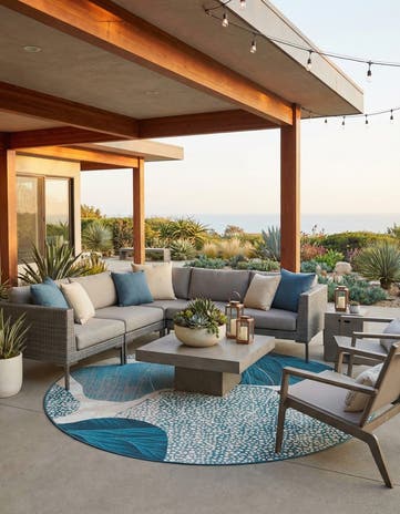 10' x 10' Easy-Clean Modern Indoor / Outdoor Round Rug