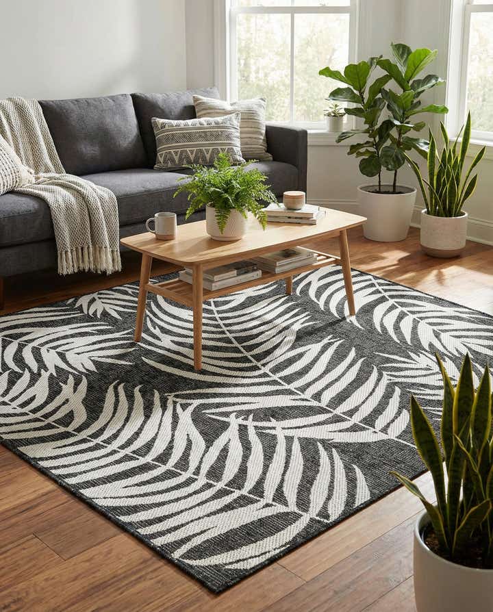 5' 3 x 5' 3 Easy-Clean Botanical Indoor / Outdoor Square Rug