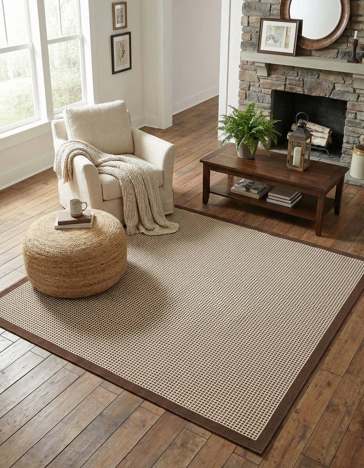 Detail image of 7' 10 x 7' 10  Washable Border Indoor / Outdoor Square Rug